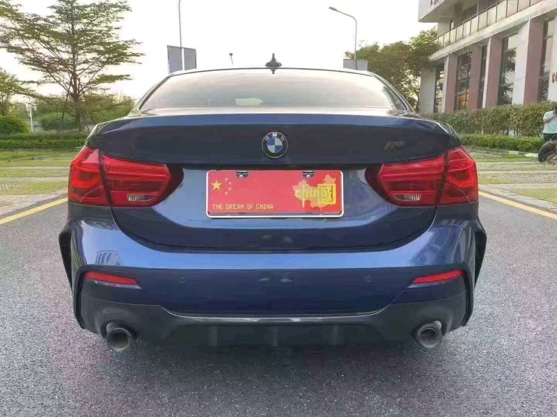 广州20年宝马1系7