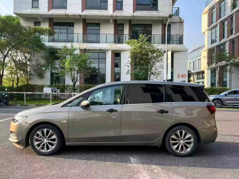 广州19年别克GL64