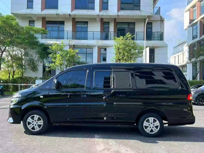 广州22年东风菱智4