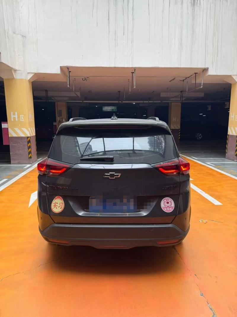 呼和浩特23年雪佛兰沃兰多8