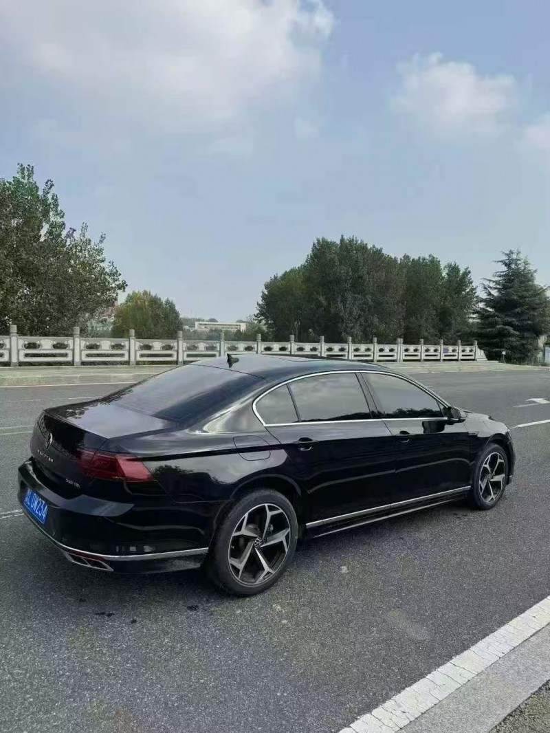 青岛23年大众迈腾7