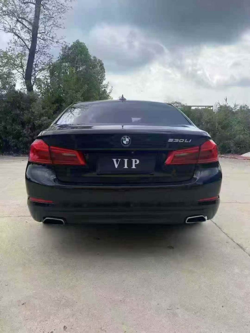 襄阳17年宝马5系9