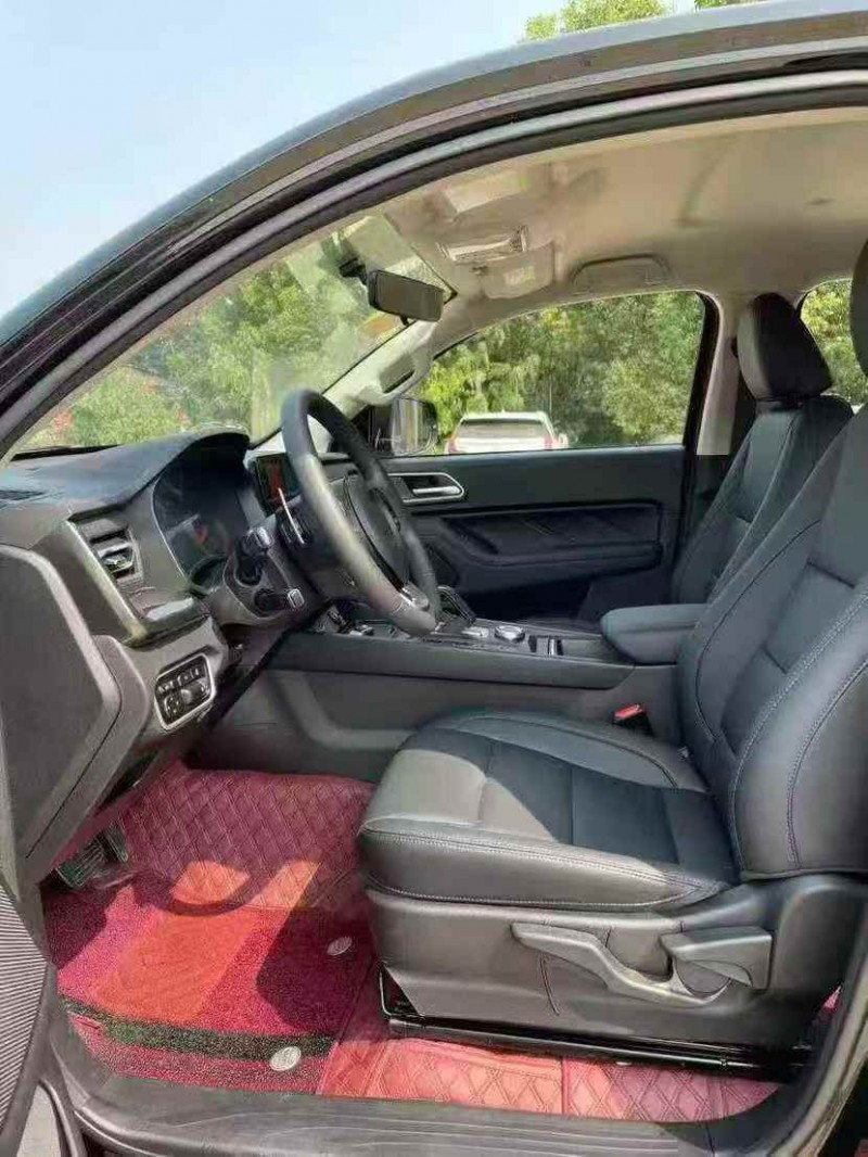 襄阳25年长城汽车炮 皮卡5