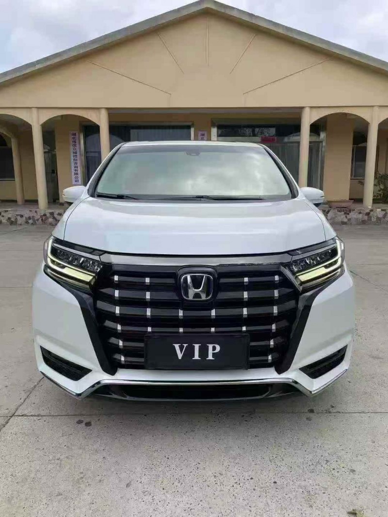 襄阳22年本田艾力绅1