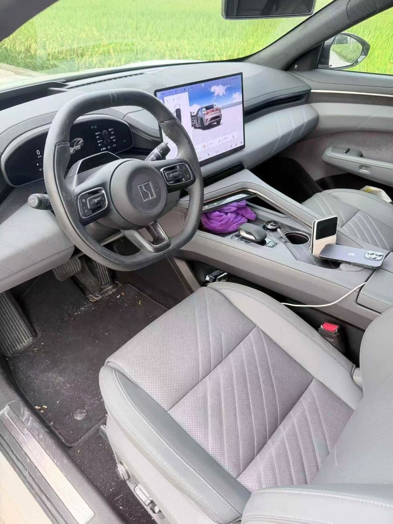 嘉兴25年极氪汽车0014