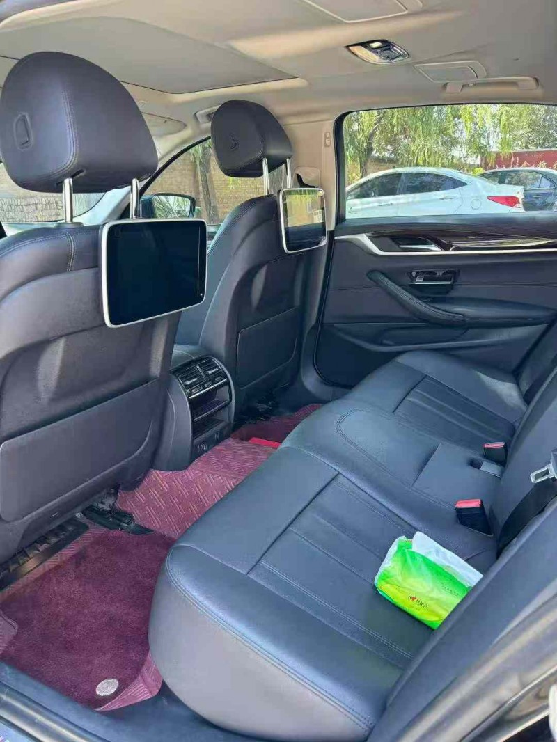 保定18年宝马5系6