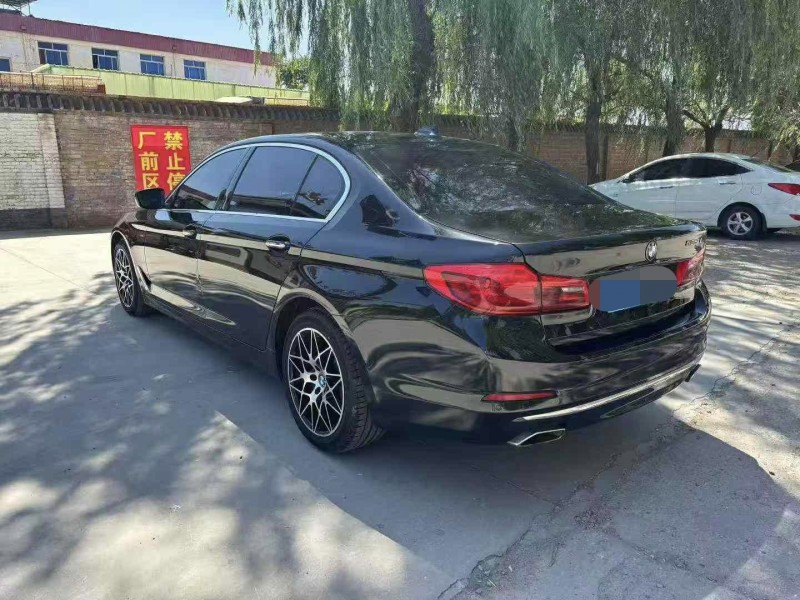 保定18年宝马5系7
