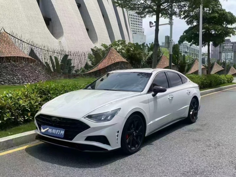 深圳23年现代索纳塔3