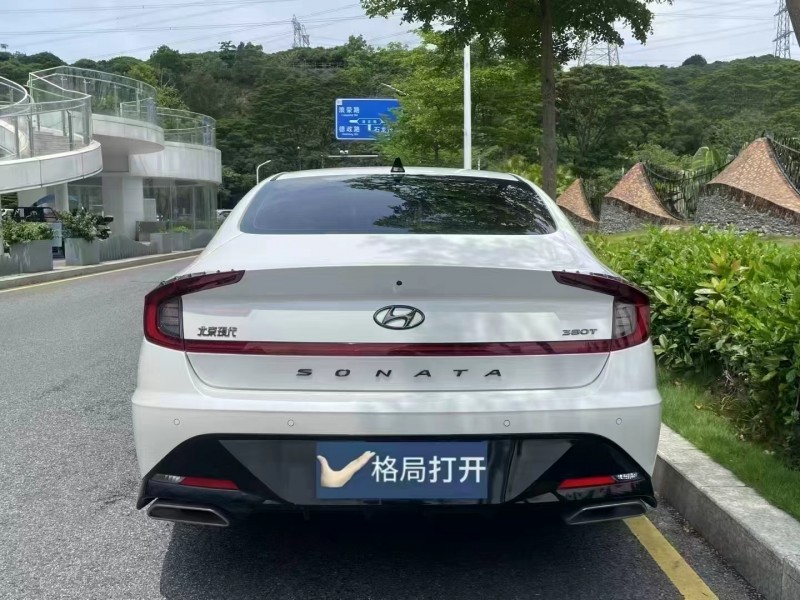 深圳23年现代索纳塔9