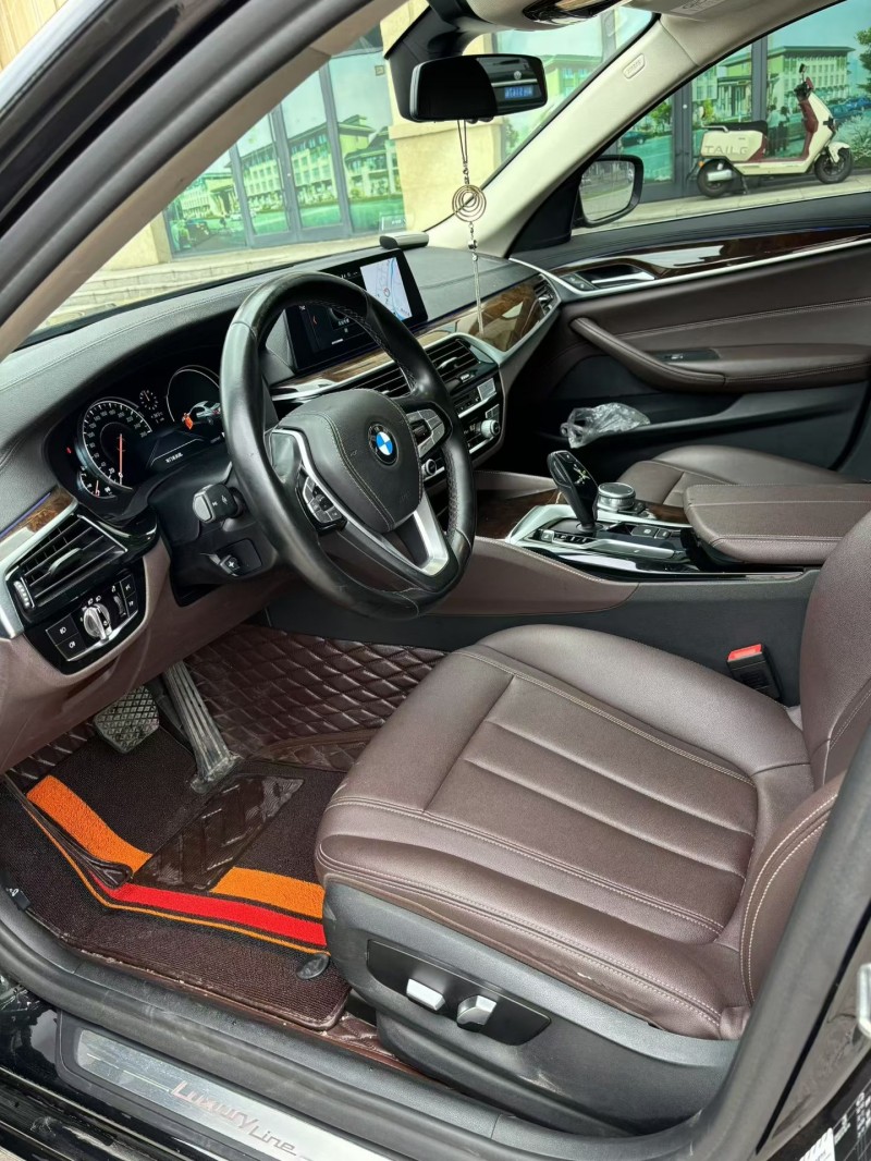 承德18年宝马5系4