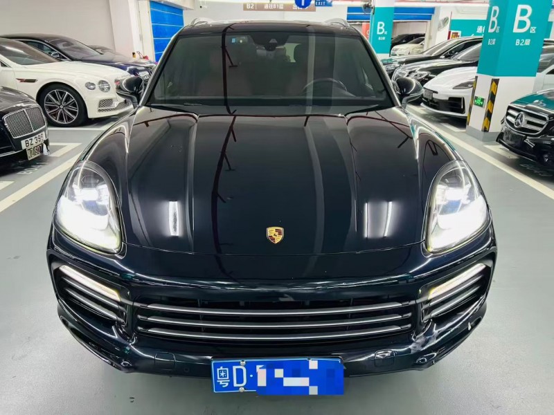 深圳20年保时捷卡宴1
