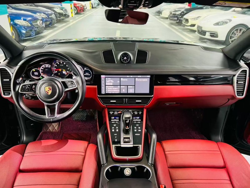 深圳20年保时捷卡宴4