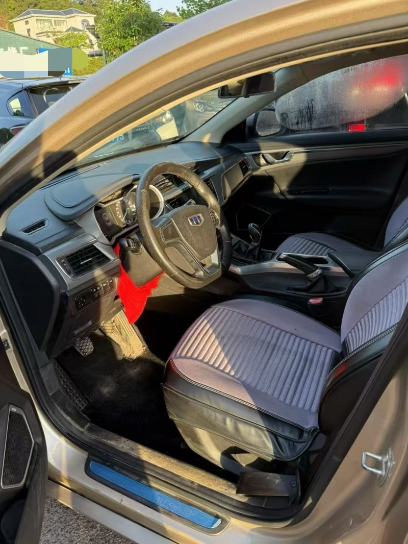 防城港19年吉利帝豪6