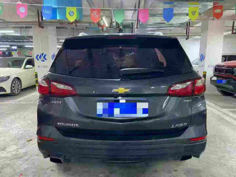 成都17年雪佛兰探界者9