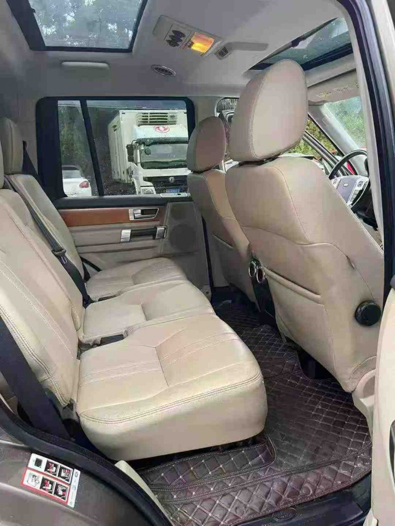 南宁11年路虎发现7