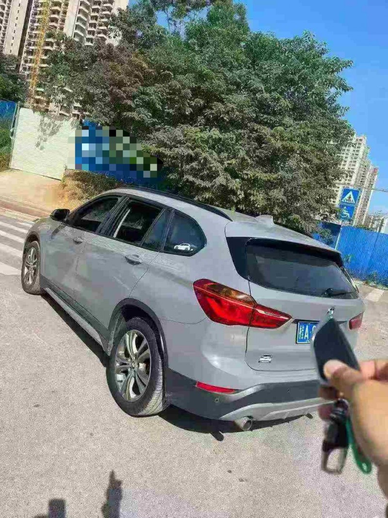 南宁17年宝马X19