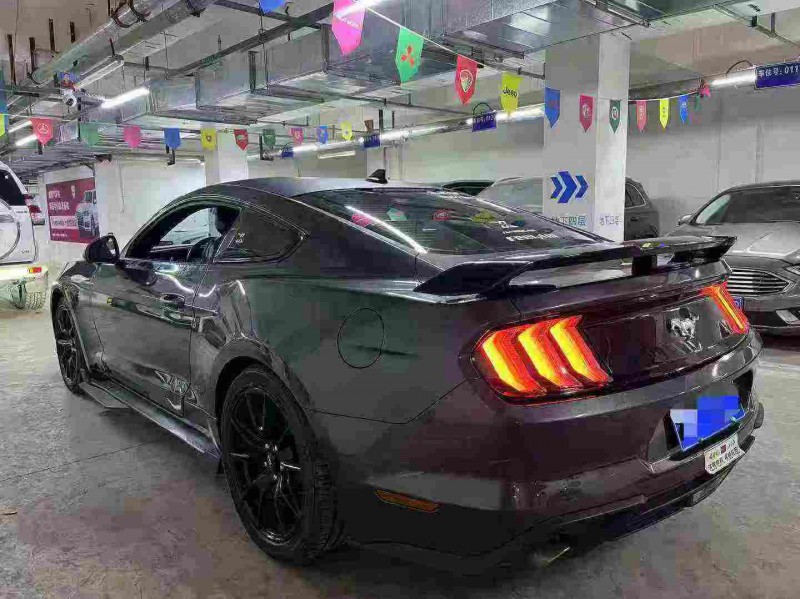 成都21年福特野马7