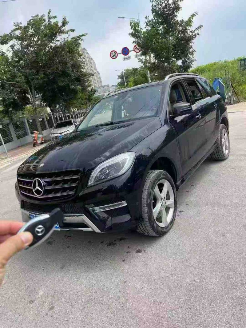 南宁14年奔驰ML2