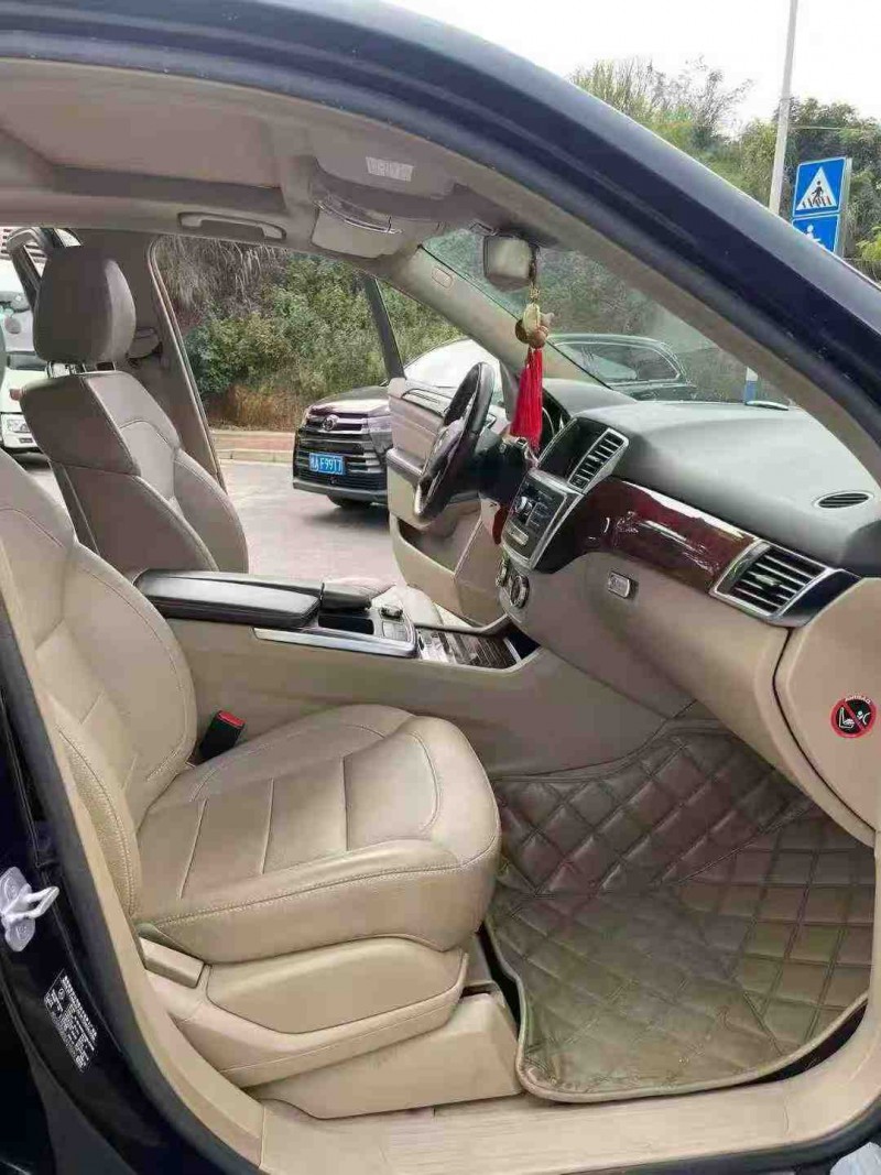 南宁14年奔驰ML5