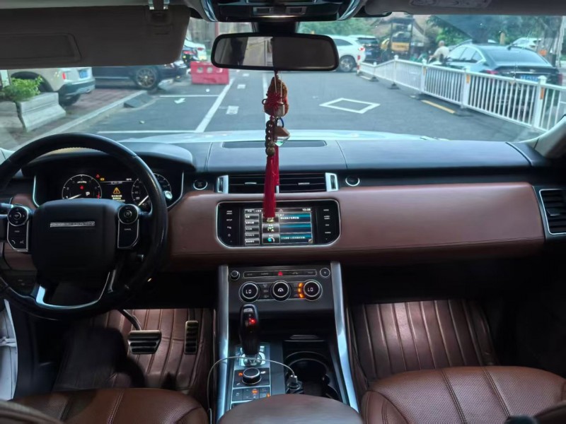 漳州14年路虎揽胜运动5