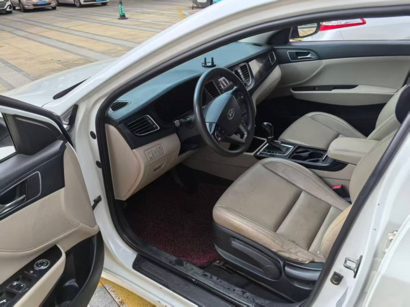 漳州15年现代名图4