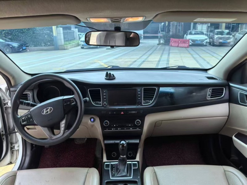 漳州15年现代名图5