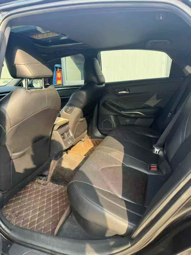 烟台22年丰田亚洲龙8