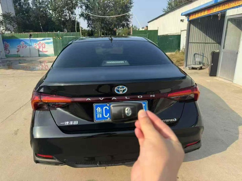 烟台22年丰田亚洲龙9