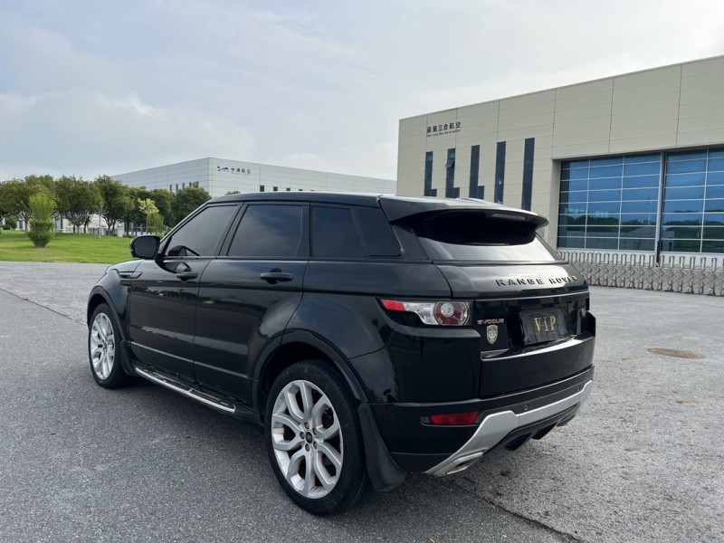 盐城13年路虎极光9