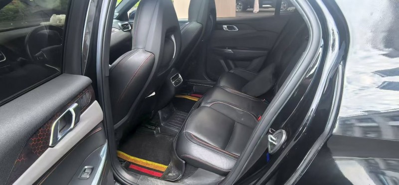 漳州18年领克036