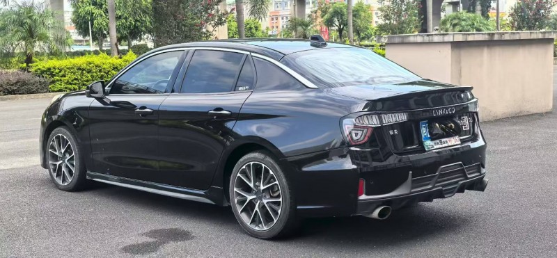 漳州18年领克038