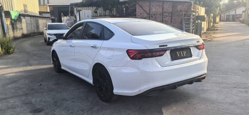 漳州22年吉利缤瑞8