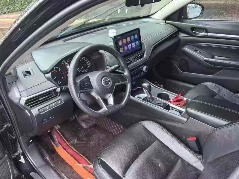 枣庄21年日产天籁4