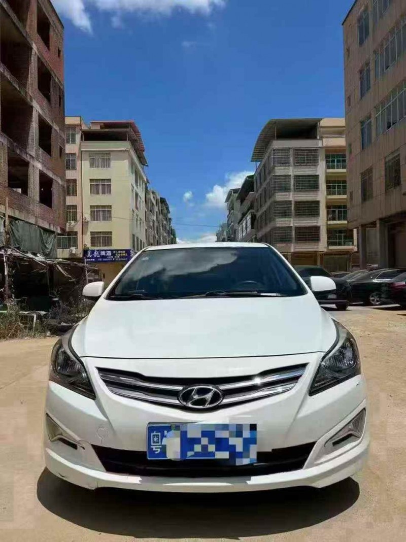 梧州18年现代瑞纳1