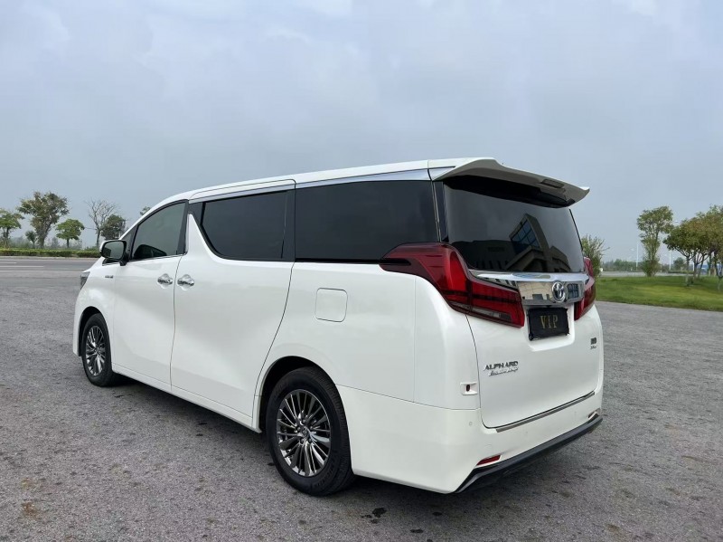 盐城20年丰田埃尔法3