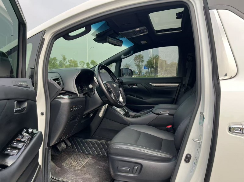 盐城20年丰田埃尔法6