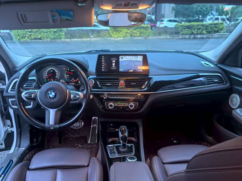 漳州21年宝马1系5