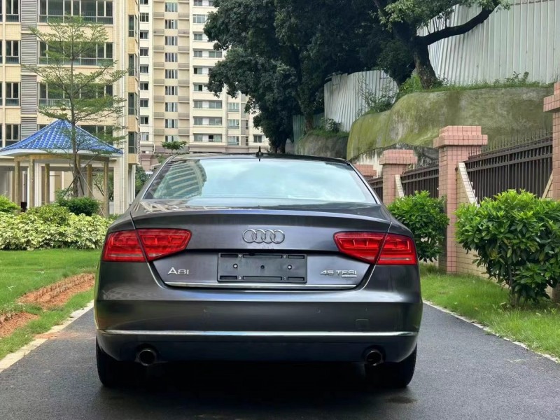 东莞14年奥迪A8L4