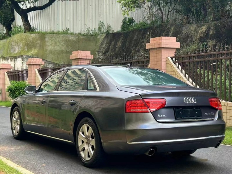 东莞14年奥迪A8L7