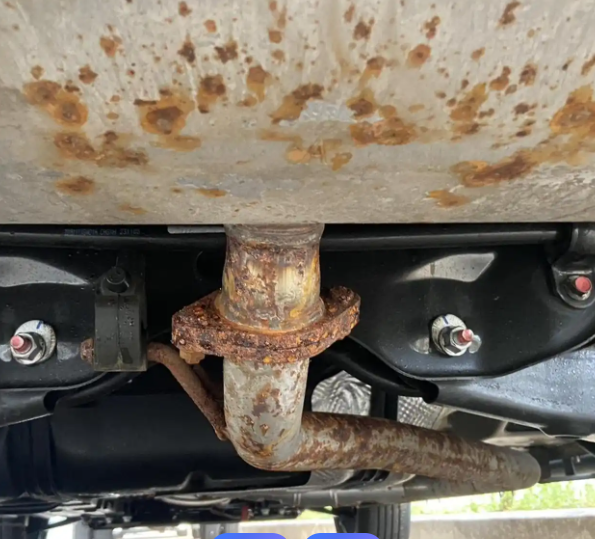 抵押车排气管生锈严重怎么办