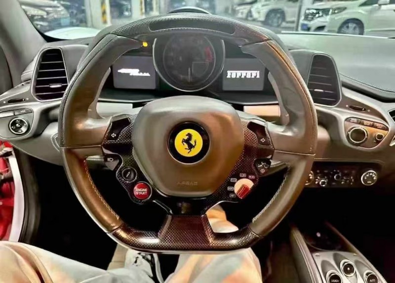 深圳13年法拉利4585