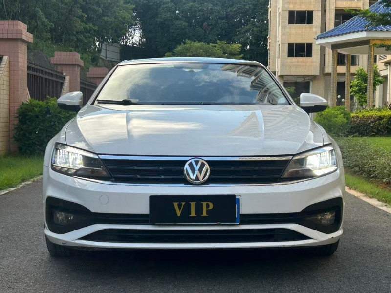 东莞22年大众凌渡1