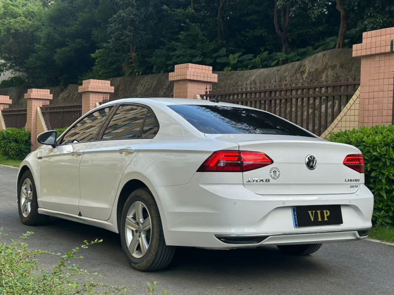 东莞22年大众凌渡9