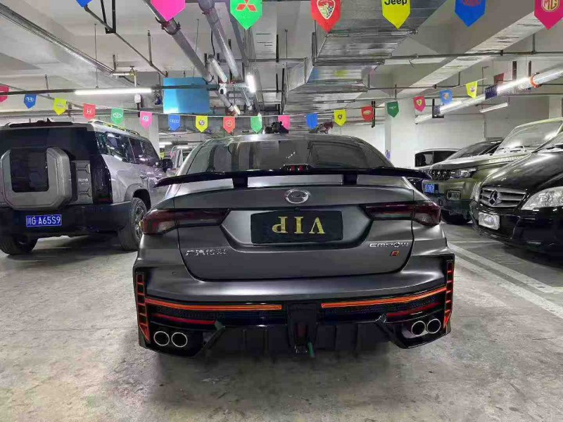 成都23年传祺影豹8