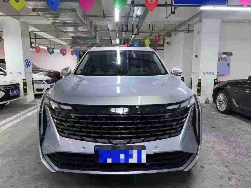 成都23年吉利博越1