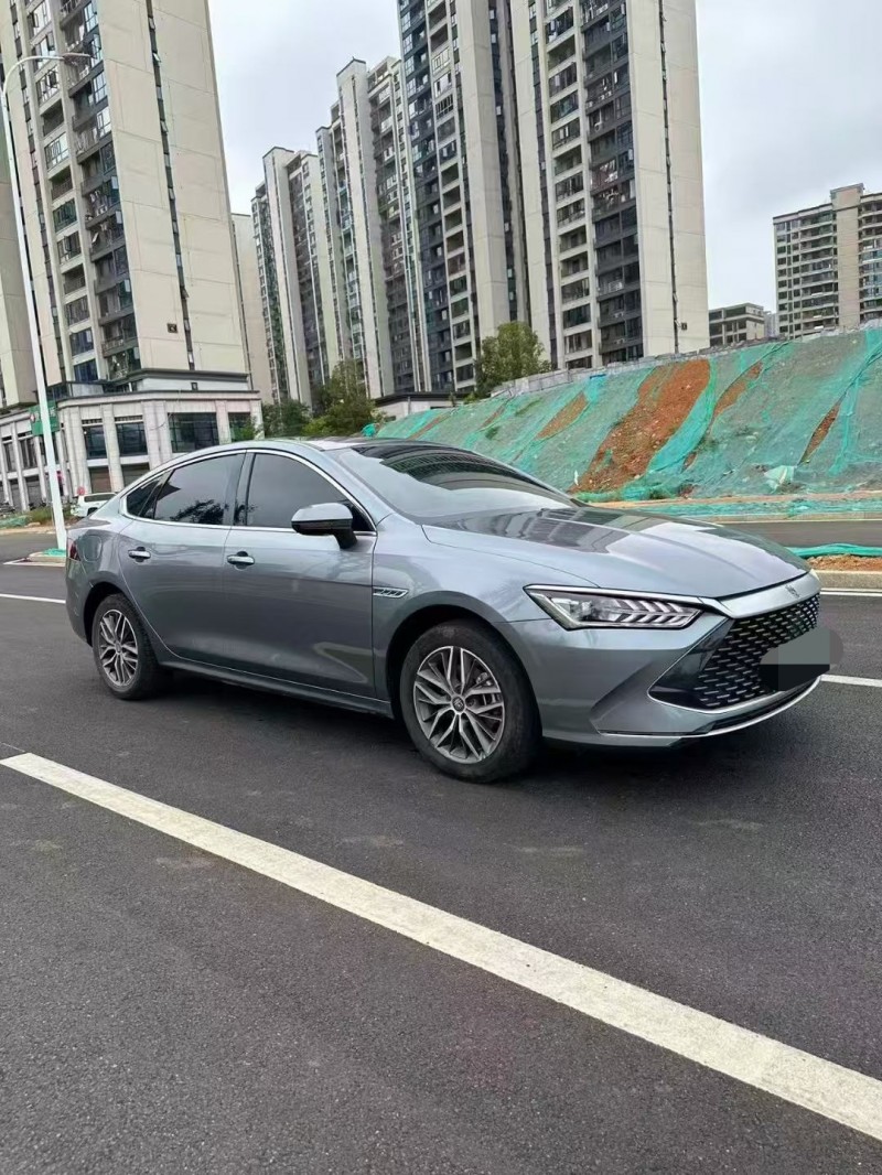 东莞24年比亚迪秦2