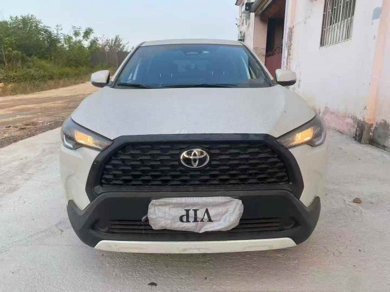 青岛24年丰田锐放1