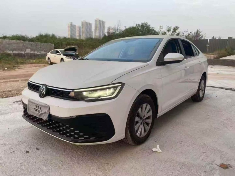 青岛24年大众朗逸3