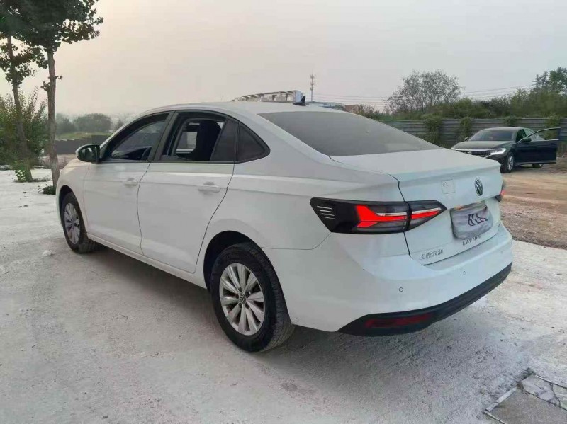 青岛24年大众朗逸9