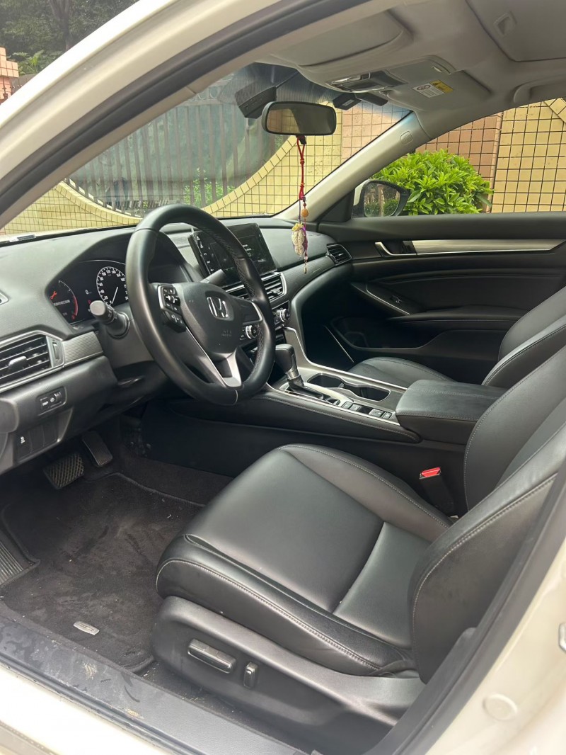 东莞23年本田雅阁3